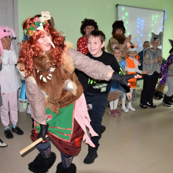 Новогодний праздник — акция «Почтовая сумка Деда Мороза»