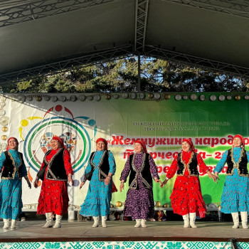 Гала-концерт победителей открытого районного фестиваля творческих коллективов «Жемчужины народного творчества 2024. Перезагрузка»