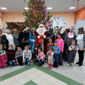 Новогоднее представление для детей