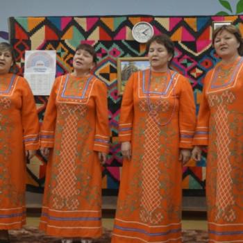 Поющая деревня