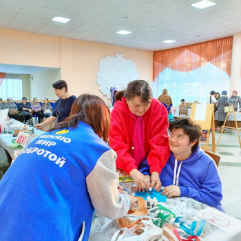 «Нам творчество жить помогает»