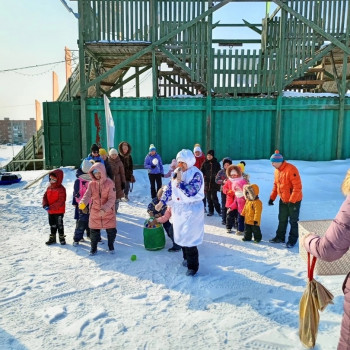 День снега в Тюбинг парке «Горыныч»